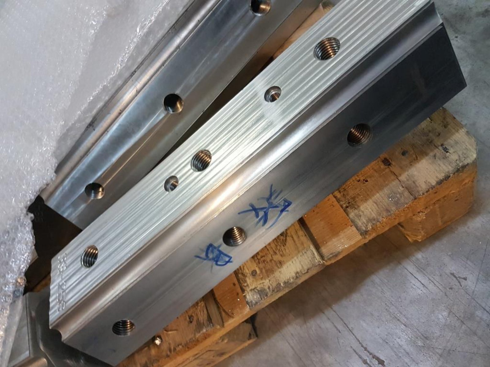 Paslanmaz Taşıyıcı Yapılar