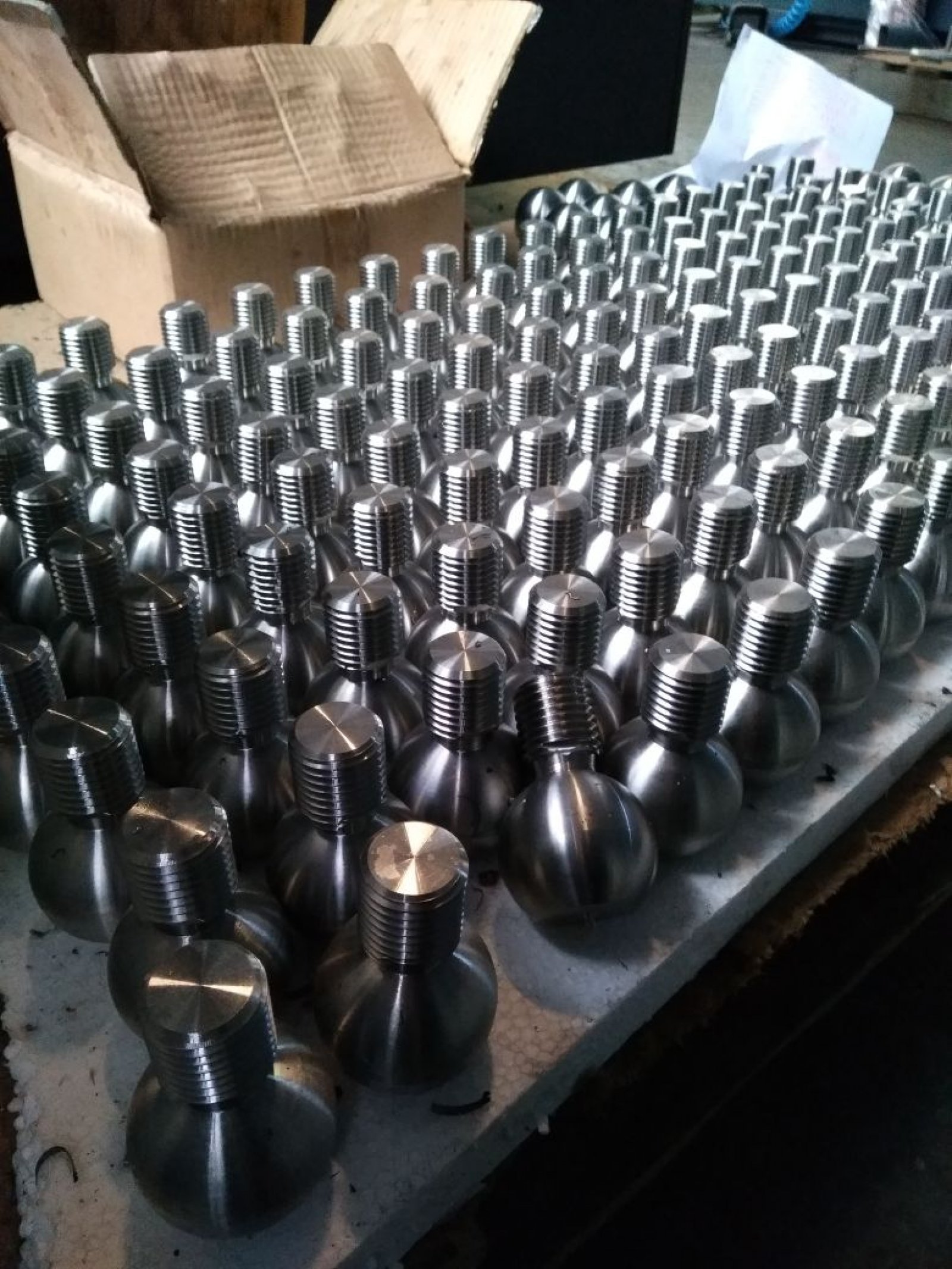 Paslanmaz Taşıyıcı Yapılar