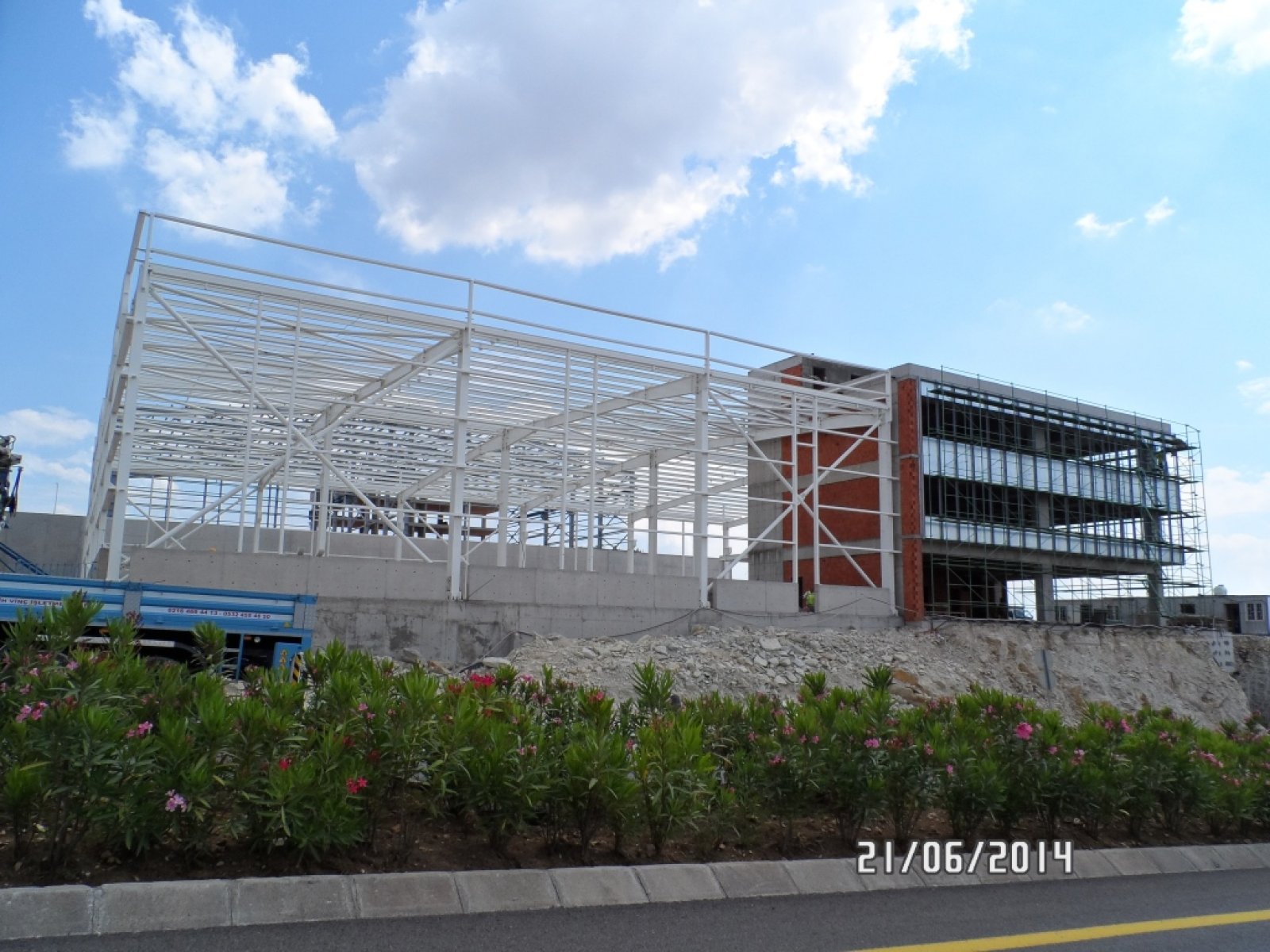 A.V.M. & Endüstriyel Yapılar